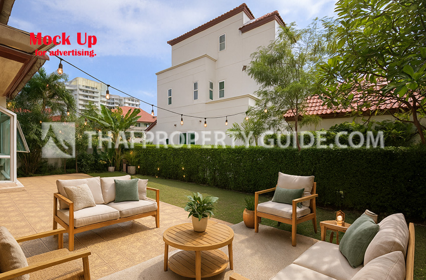 House with Shared Pool in Sukhumvit 